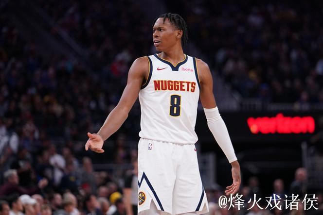 阿德尔曼谈沃特森伤情：预计短期恢复，疑似骨挫伤